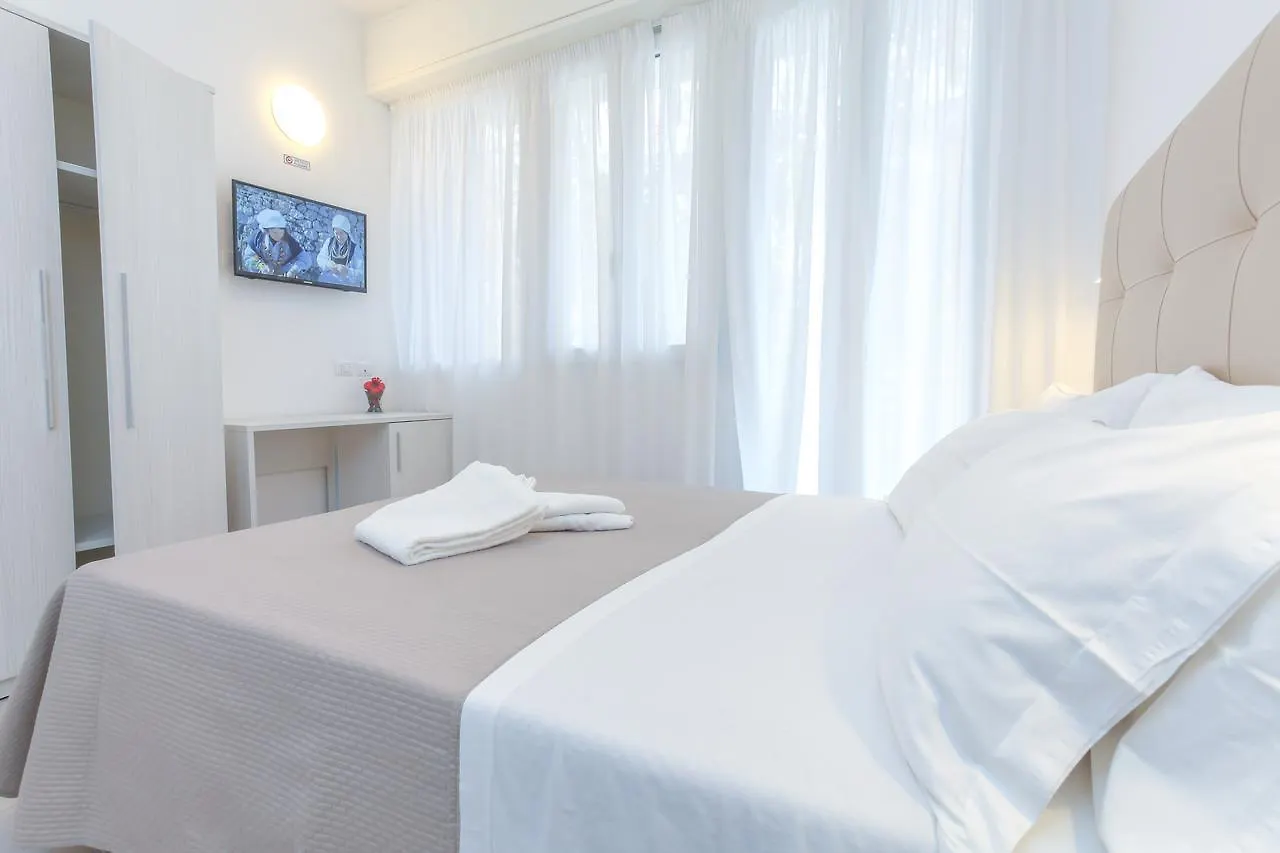 Hotel Tourist Meuble Rimini